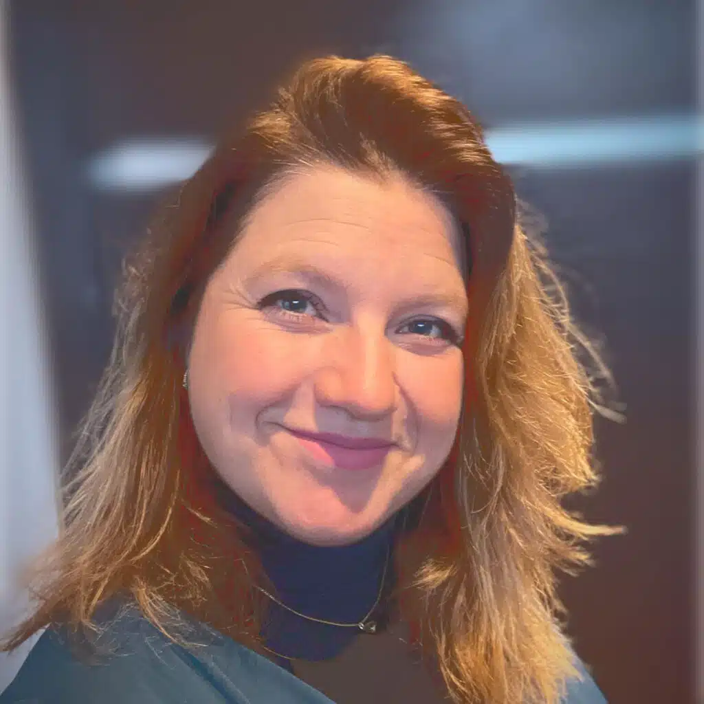 Review Notion HomeBASE en FinanceBASE van Brenda Jegen. Notion-Expert Jasmijn Kooijmans bij BureauNotion